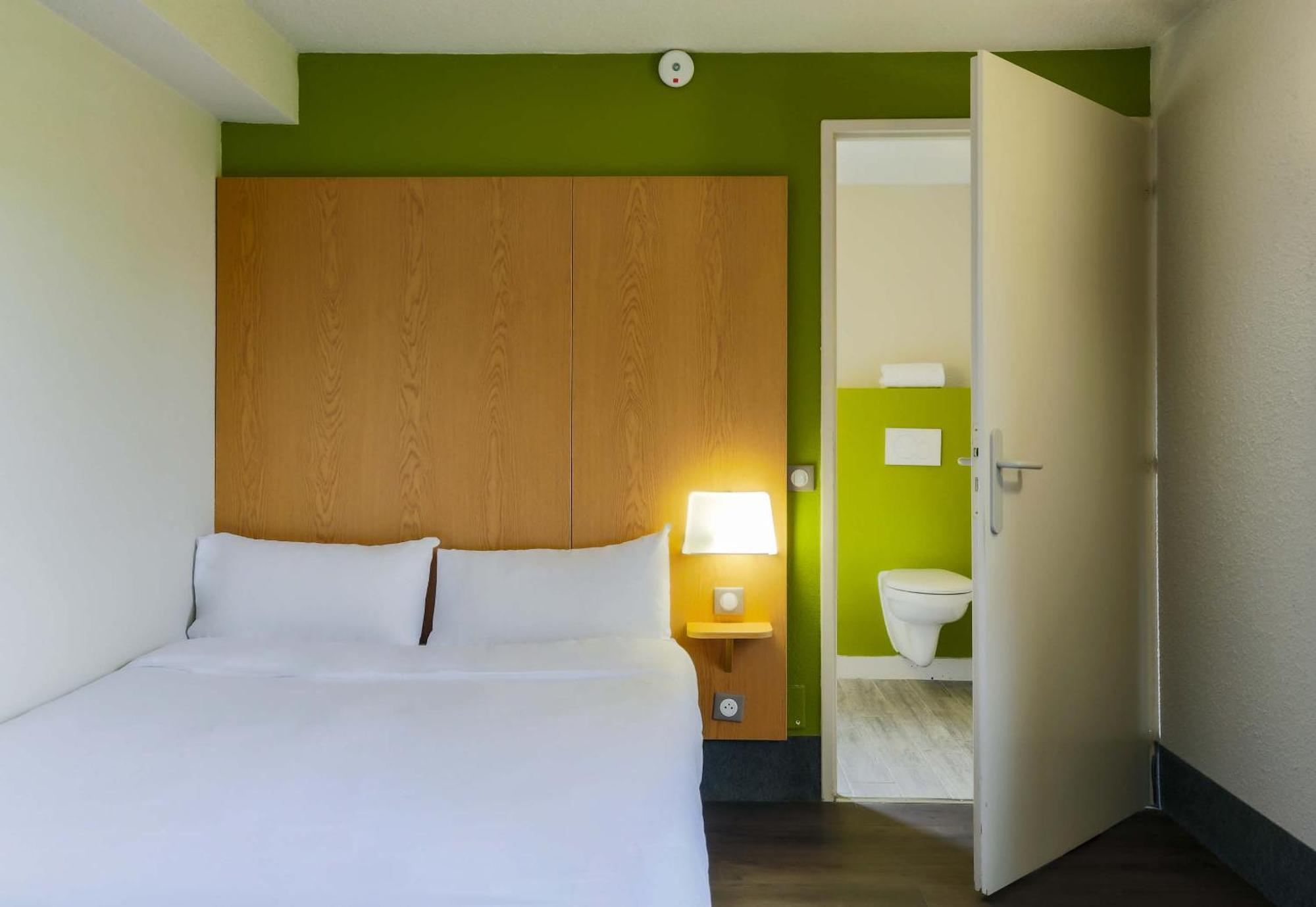 B&B Hotel Verdun Bagian luar foto
